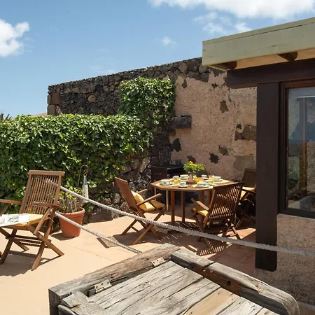 Casa Poniente Lodge Haría