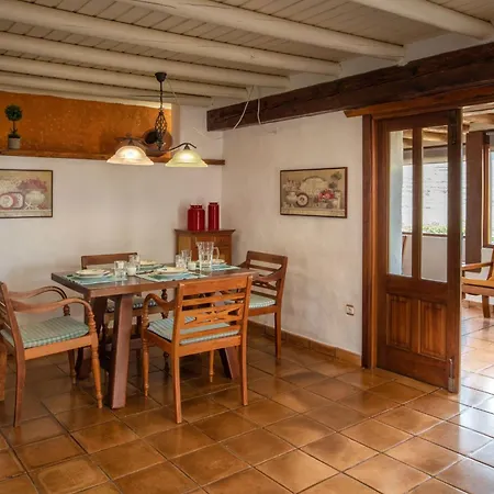 Casa Poniente * Haria