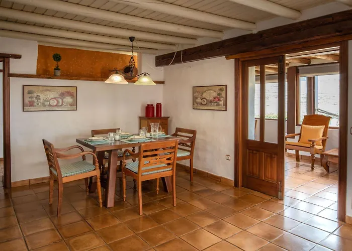 Casa Poniente * Haría